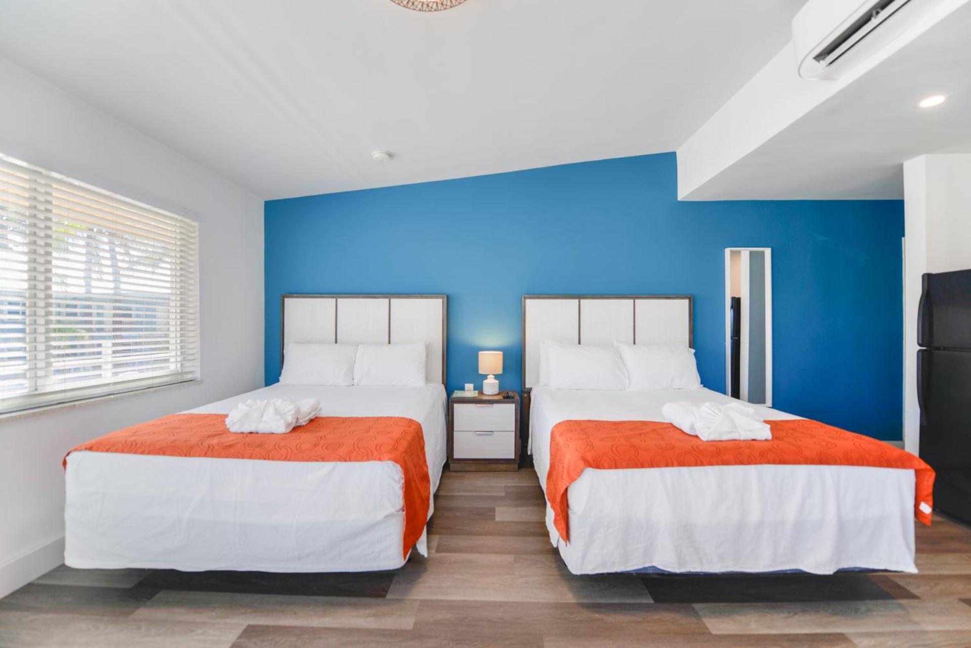 Spacious Studio With Balcony And Parking At The Beach -M46 Hollywood Bagian luar foto